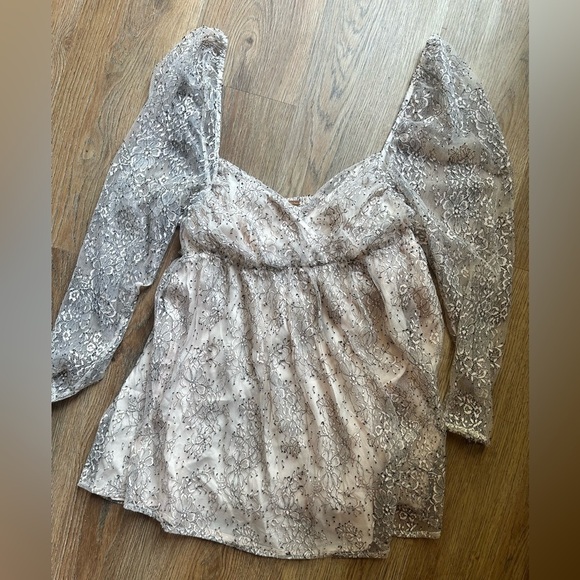 Free People ‘Heavenly Lace’ babydoll lace tunic. Size medium. - Picture 2 of 6